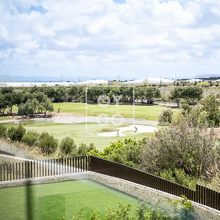 公寓 Classy Golf Retreat - By Oyoostays *